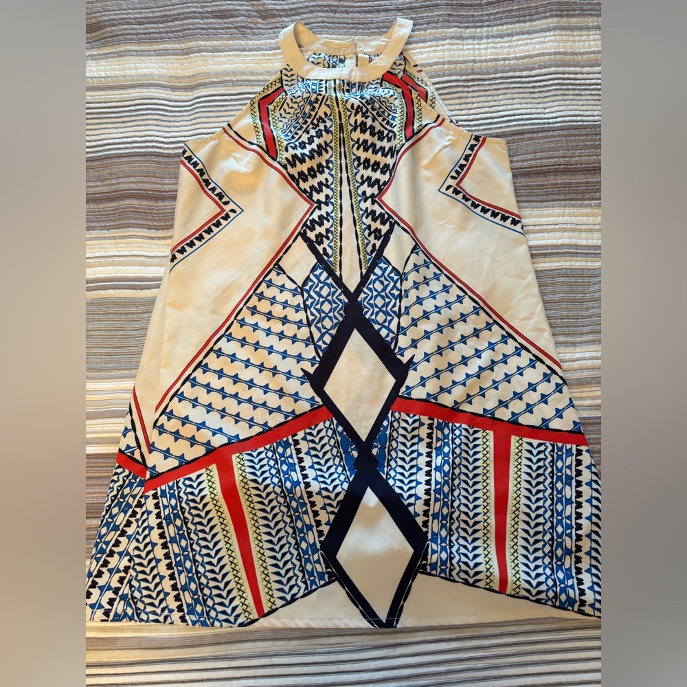 Venus geometric pattern sleeveless dress. Size M
